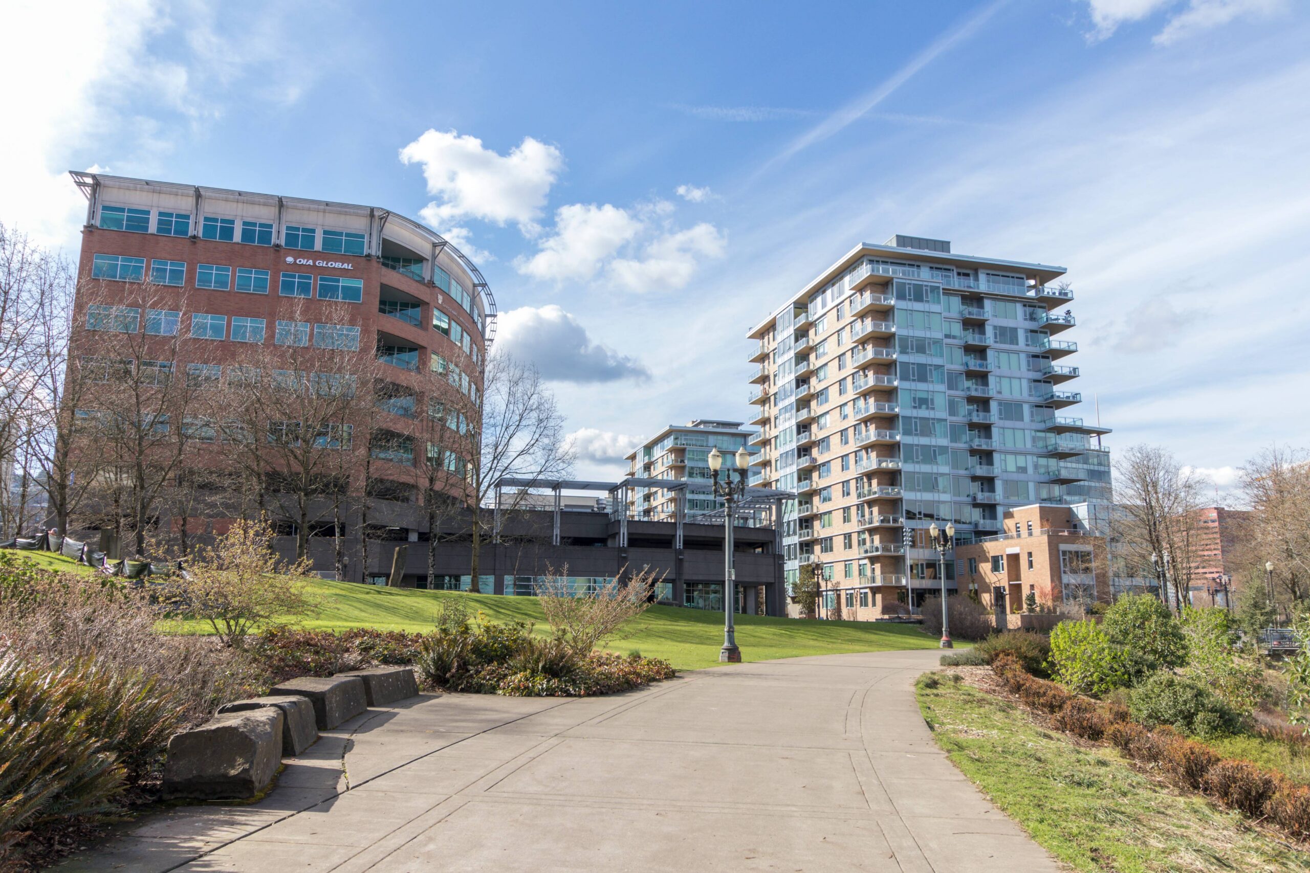 urban-park-paved-walking-trail