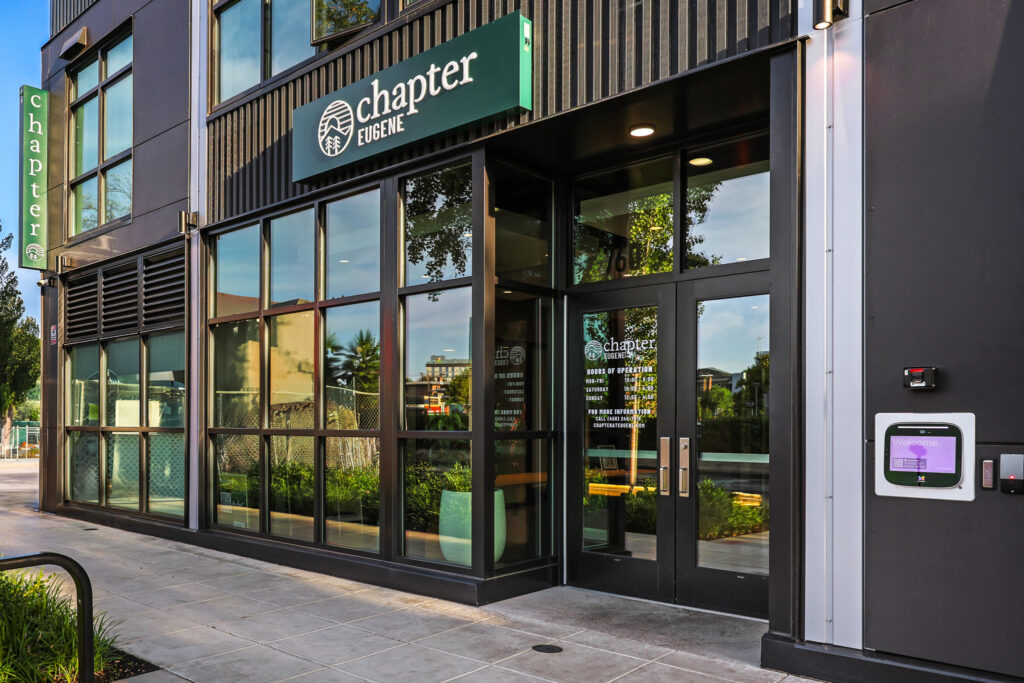 Chapter at Eugene leasing office entrance